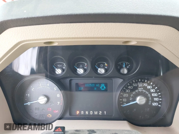 2015 Ford F-250 Lariat with VIN 1FT7W2B6XFEA43802, listed as a IAAI auction lot 41076297 with 202,520 mi miles and . Bid and sale history available at DreamBid. Image 7.