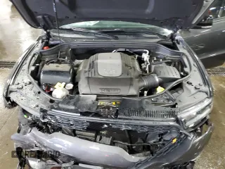 2023 Dodge Durango R/T z VIN 1C4SDJCT1PC695784, wystawiony jako Copart lot #61181005 z przebiegiem 13 286 mil mil oraz Szkoda całkowita • Salvage title. Historia ofert i sprzedaży dostępna na DreamBid. Obrazek 12.