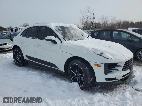 2019 Porsche Macan with VIN WP1AA2A58KLB07692, listed as a Copart auction lot 44670355 with Not provided miles and Salvage title. Bid and sale history available at DreamBid. Image 4.