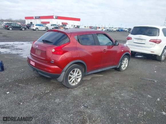 2012 Nissan Juke S with VIN JN8AF5MR4CT117533, listed as a IAAI auction lot 41659367 with 137,091 mi miles. Bid and sale history available at carsss.com. Image 4.