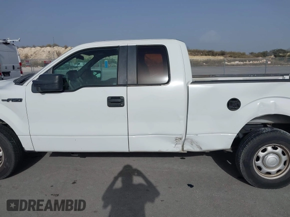 2010 Ford F-150 XL with VIN 1FTEX1CW1AKE21903, listed as a IAAI auction lot 41658076 with 276,008 mi miles. Bid and sale history available at carsss.com. Image 14.