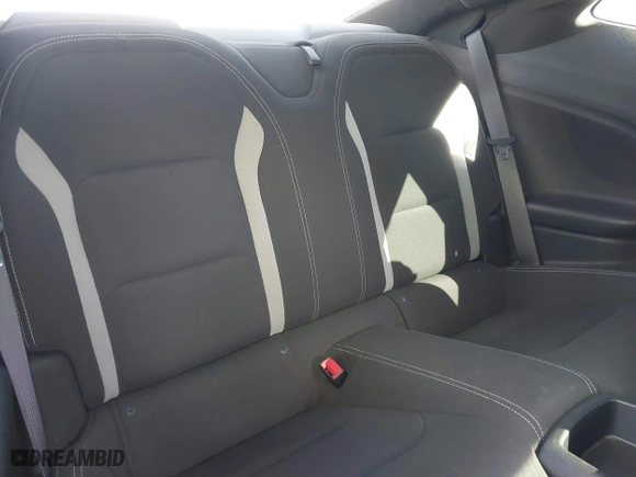 2016 Chevrolet Camaro 1SS with VIN 1G1FF1R76G0157212, listed as a IAAI auction lot 41238158 with 86,812 mi miles. Bid and sale history available at carsss.com. Image 8.