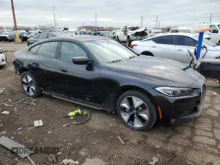 2023 BMW i4 eDrive35 z VIN WBY43AW04PFP61934, wystawiony jako Copart lot #48541455 z przebiegiem 37 042 mil mil oraz Czysty tytuł • Clean title. Historia ofert i sprzedaży dostępna na DreamBid. Obrazek 4.