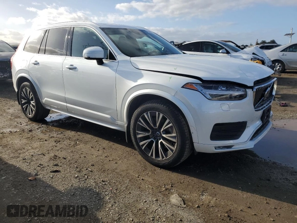 2020 Volvo XC90 Momentum with VIN YV4102PK7L1532199, listed as a Copart auction lot 45492805 with 47,553 mi miles and Salvage Title. Bid and sale history available at carsss.com. Image 4.