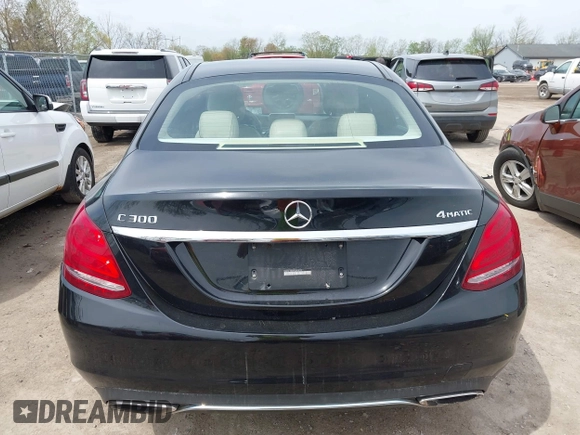 2015 Mercedes-Benz C C 300 Luxury with VIN 55SWF4KBXFU040013, listed as a IAAI auction lot 42136894 with 123,460 mi miles. Bid and sale history available at carsss.com. Image 17.