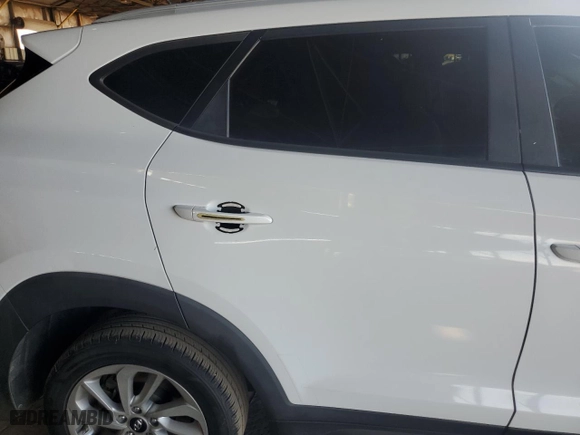 2016 Hyundai Tucson SE with VIN KM8J33A43GU140220, listed as a Copart auction lot 69803744 with 120,288 mi miles and Clean Title. Bid and sale history available at carsss.com. Image 10.