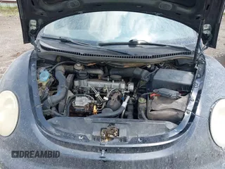 2001 Volkswagen Beetle GLS with VIN 3VWCP21CX1M423404, listed as a IAAI auction lot 42474548 with Not provided miles and . Bid and sale history available at DreamBid. Image 10.