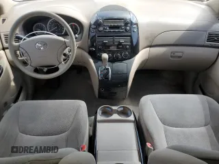 2005 Toyota Sienna CE with VIN 5TDZA23C65S323723, listed as a Copart auction lot 53971885 with 152,025 mi miles and Clean Title. Bid and sale history available at DreamBid. Image 8.