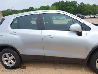 2016 Chevrolet Trax LS z VIN KL7CJNSB3GB759579, wystawiony jako IAAI lot #42212920 z przebiegiem 112 493 mil mil oraz . Historia ofert i sprzedaży dostępna na DreamBid. Obrazek 12.