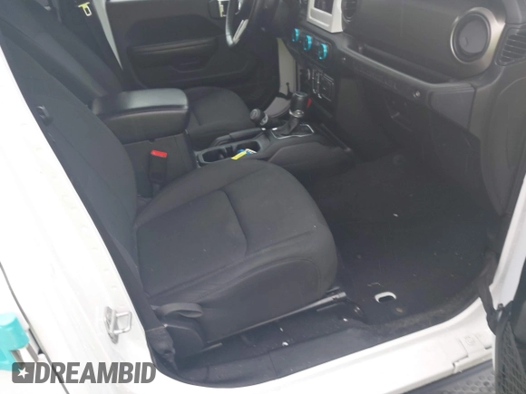 2019 Jeep Wrangler Unlimited Sport S with VIN 1C4HJXDG3KW504364, listed as a IAAI auction lot 42350748 with 109,524 mi miles and . Bid and sale history available at DreamBid. Image 5.