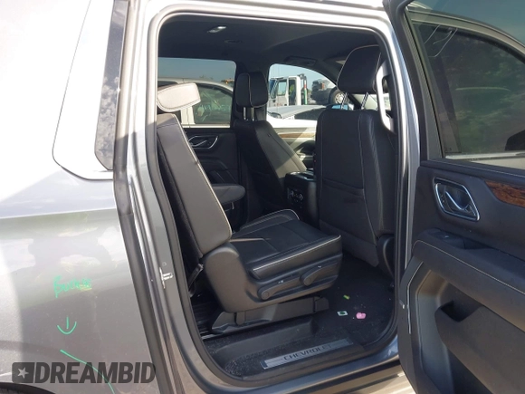 2022 Chevrolet Suburban Premier with VIN 1GNSKFKD2NR138333, listed as a IAAI auction lot 41911336 with 78,003 mi miles. Bid and sale history available at carsss.com. Image 8.