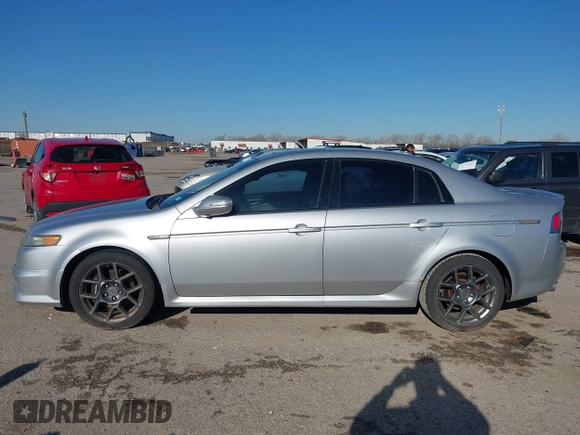 2008 Acura TL Type-S with VIN 19UUA76548A023816, listed as a IAAI auction lot 41759640 with 1 mi miles. Bid and sale history available at carsss.com. Image 14.