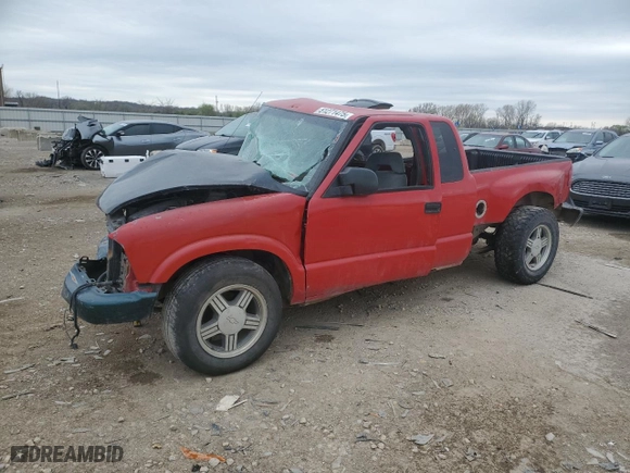 2003 Chevrolet S-10 LS with VIN 1GCCS19X538181521, listed as a Copart auction lot 51271475 with 0 mi miles and Salvage Title. Bid and sale history available at carsss.com. Image 1.
