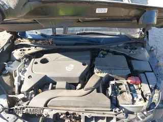 2014 Nissan Altima 2.5 with VIN 1N4AL3AP7EC410329, listed as a IAAI auction lot 40676400 with 153,626 mi miles. Bid and sale history available at carsss.com. Image 10.