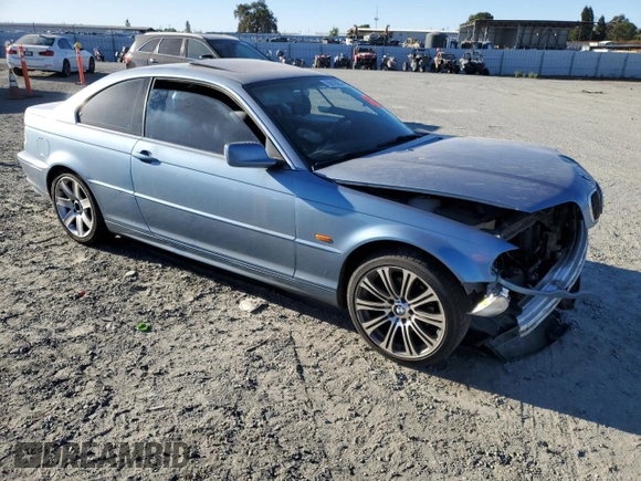 2001 BMW 3 Series 325Ci with VIN WBABN33421JW49804, listed as a Copart auction lot 76819854 with 0 mi miles and Salvage Title. Bid and sale history available at carsss.com. Image 4.