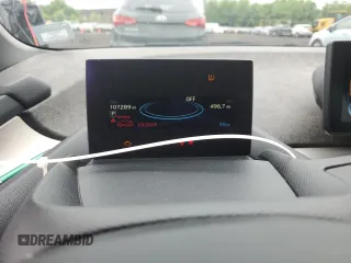 2016 BMW i3 с VIN WBY1Z4C5XGV507878, выставлен на аукционе Copart как лот 61154615 с пробегом 107 289 миль миль и Списание • Salvage title. История ставок и продаж доступна на DreamBid. Изображение 9.
