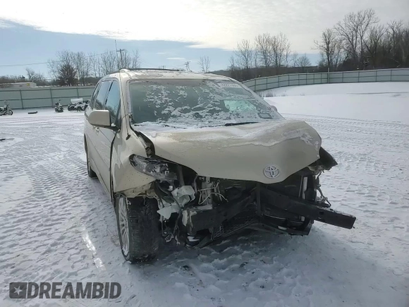 2013 Toyota Sienna XLE AAS with VIN 5TDYK3DCXDS380132, listed as a Copart auction lot 42227465 with 195,600 mi miles and Salvage Title. Bid and sale history available at carsss.com. Image 12.