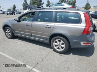 2008 Volvo XC70 with VIN YV4BZ982881000792, listed as a Copart auction lot 60909635 with Not provided miles and Clean title. Bid and sale history available at DreamBid. Image 2.