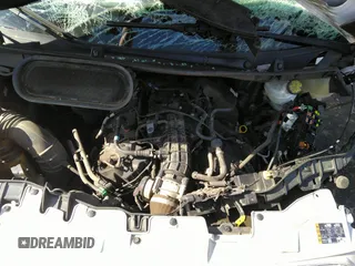 2019 Ford Transit z VIN 1FTYR1YG2KKA31662, wystawiony jako IAAI lot #41743905 z przebiegiem 150 698 mil mil oraz . Historia ofert i sprzedaży dostępna na DreamBid. Obrazek 10.