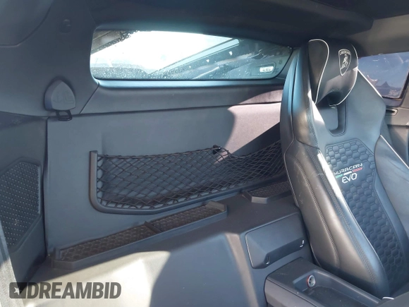 2021 Lamborghini Huracan z VIN ZHWUF5ZF7MLA16358, wystawiony jako IAAI lot #41407639 z przebiegiem 20 980 mil mil oraz . Historia ofert i sprzedaży dostępna na DreamBid. Obrazek 8.