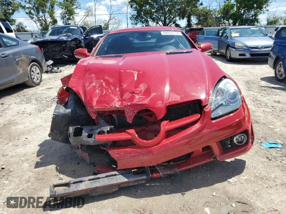 2011 Mercedes-Benz SLK 300 z VIN WDBWK5EA6BF241207, wystawiony jako Copart lot #69335134 z przebiegiem 60 535 mil mil oraz Nie do naprawy • Non repairable. Historia ofert i sprzedaży dostępna na DreamBid. Obrazek 5.
