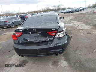 2016 Nissan Maxima SL z VIN 1N4AA6AP7GC413046, wystawiony jako IAAI lot #42037172 z przebiegiem 130 394 mil mil oraz . Historia ofert i sprzedaży dostępna na DreamBid. Obrazek 16.