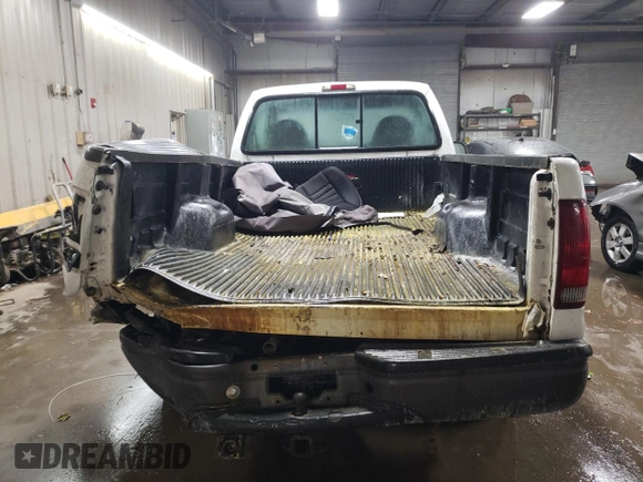 2000 Ford Super Duty F-250 XL with VIN 1FTNF20L9YEB81706, listed as a Copart auction lot 78789464 with 148,695 mi miles and Salvage Title. Bid and sale history available at carsss.com. Image 6.