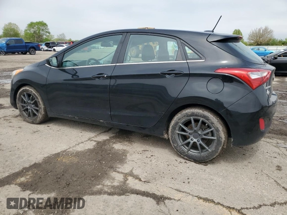 2017 Hyundai Elantra с VIN KMHD35LH4HU369807, выставлен на аукционе Copart как лот 55454745 с пробегом 118 326 миль миль и Списание • Salvage title. История ставок и продаж доступна на DreamBid. Изображение 2.