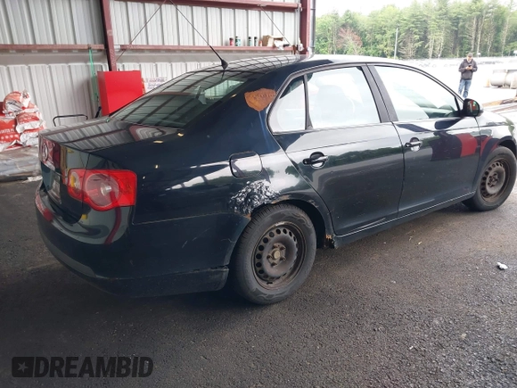 2007 Volkswagen Jetta with VIN 3VWGG71K67M052952, listed as a IAAI auction lot 42524174 with 189,121 mi miles and . Bid and sale history available at DreamBid. Image 4.