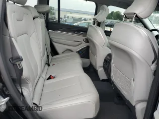 2022 Jeep Grand Cherokee Overland with VIN 1C4RJHDG0N8626912, listed as a Copart auction lot 60131635 with 39,147 mi miles and Salvage title. Bid and sale history available at DreamBid. Image 10.