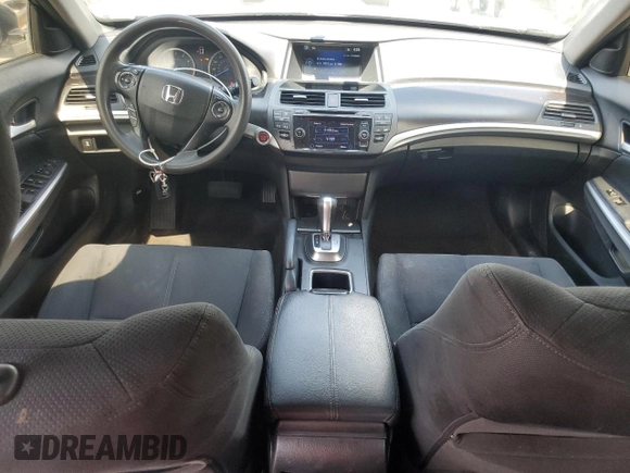 2013 Honda Crosstour EX z VIN 5J6TF1H33DL001982, wystawiony jako Copart lot #61656565 z przebiegiem 159 059 mil mil oraz Czysty tytuł • Clean title. Historia ofert i sprzedaży dostępna na DreamBid. Obrazek 8.