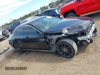 2019 Mercedes-Benz C 300 with VIN WDDWF8DB1KR483795, listed as a IAAI auction lot 41679728 with 138,307 mi miles and . Bid and sale history available at DreamBid. Image 13.