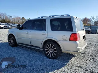 2005 Lincoln Navigator Luxury with VIN 5LMFU28595LJ12787, listed as a Copart auction lot 83135894 with 268,717 mi miles and Salvage Title. Bid and sale history available at carsss.com. Image 2.