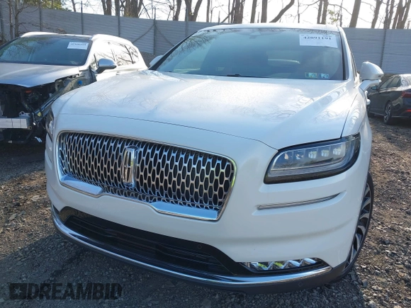 2023 Lincoln Nautilus Black Label z VIN 2LMPJ9JP1PBL28970, wystawiony jako IAAI lot #42091191 z przebiegiem 15 276 mil mil oraz . Historia ofert i sprzedaży dostępna na DreamBid. Obrazek 19.