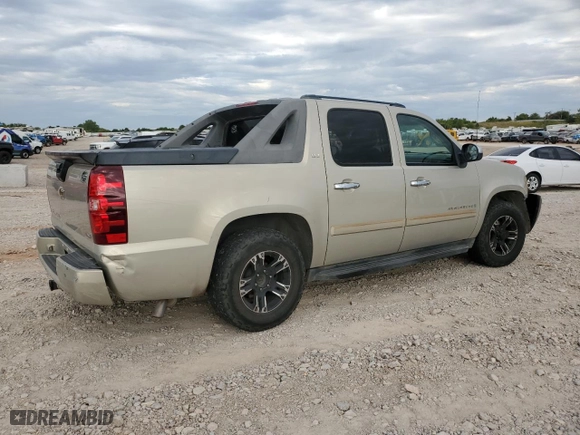 2008 Chevrolet Avalanche LT w/1LT with VIN 3GNFK12308G115133, listed as a Copart auction lot 72465614 with 147,996 mi miles and Salvage Title. Bid and sale history available at carsss.com. Image 3.