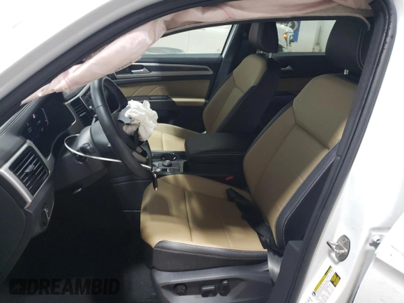 2023 Volkswagen Atlas SE with VIN 1V2HE2CA5PC204076, listed as a Copart auction lot 44377345 with 35,437 mi miles and Salvage title. Bid and sale history available at DreamBid. Image 7.