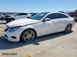 2014 Mercedes-Benz E-Class E 350 with VIN WDDKJ5KBXEF245514, listed as a Copart auction lot 47947615 with 93,476 mi miles and Salvage Title. Bid and sale history available at carsss.com. Image 1.