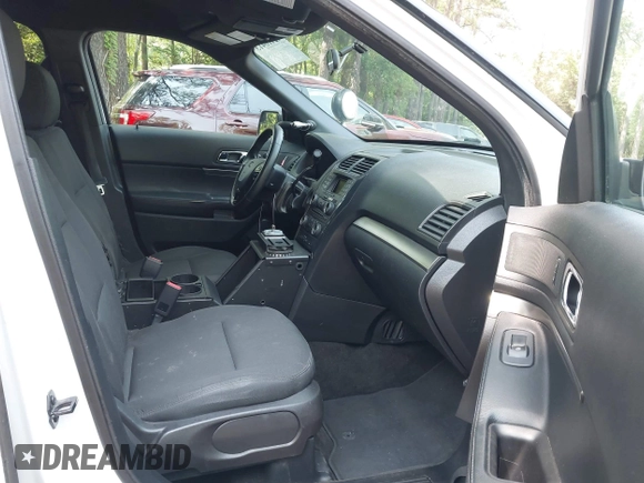 2017 Ford Police Interceptor Utility с VIN 1FM5K8AR9HGE14954, выставлен на аукционе IAAI как лот 42416413 с пробегом 98 844 миль миль и . История ставок и продаж доступна на DreamBid. Изображение 5.