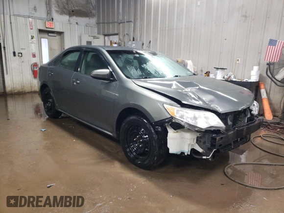 2014 Toyota Camry L with VIN 4T4BF1FK0ER347867, listed as a Copart auction lot 44840595 with 317,629 mi miles and Salvage Title. Bid and sale history available at DreamBid. Image 4.