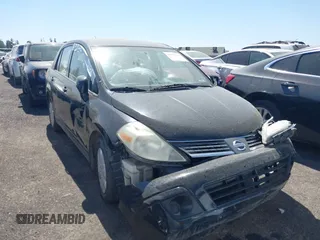 2009 Nissan Versa S with VIN 3N1BC11E19L440957, listed as a IAAI auction lot 40039437 with Not Provided miles and . Bid and sale history available at DreamBid. Image 1.