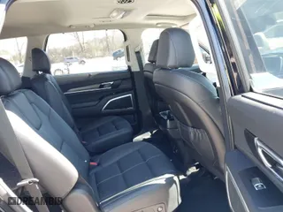 2021 Kia Telluride EX with VIN 5XYP34HC7MG170724, listed as a IAAI auction lot 41640002 with 36,812 mi miles. Bid and sale history available at carsss.com. Image 8.