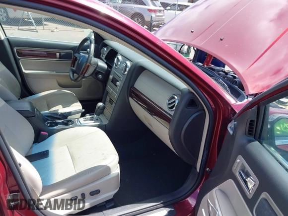 2007 Lincoln MKZ with VIN 3LNHM26T77R653256, listed as a IAAI auction lot 42419325 with 63,553 mi miles and . Bid and sale history available at DreamBid. Image 5.