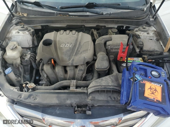 2013 Hyundai Sonata SE with VIN 5NPEC4AC6DH602746, listed as a Copart auction lot 48944315 with 235,462 mi miles and Salvage Title. Bid and sale history available at carsss.com. Image 11.
