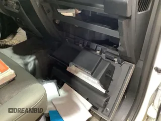 2020 Ford F-150 XL с VIN 1FTEX1EP8LKE46239, выставлен на аукционе IAAI как лот 42806611 с пробегом 171 789 миль миль и . История ставок и продаж доступна на DreamBid. Изображение 18.