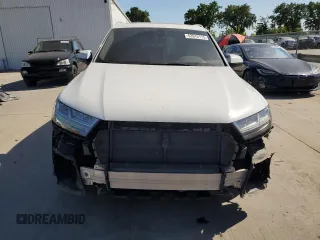 2017 Audi Q7 Premium Plus with VIN WA1LAAF7XHD034157, listed as a Copart auction lot 53915115 with 92,388 mi miles and Salvage Title. Bid and sale history available at carsss.com. Image 5.