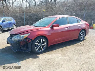 2016 Nissan Altima 2.5 SL with VIN 1N4AL3AP4GC122061, listed as a IAAI auction lot 41781936 with 144,464 mi miles. Bid and sale history available at carsss.com. Image 2.