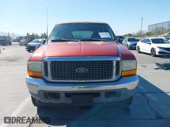 2001 Ford Excursion XLT z VIN 1FMNU41S11EB32749, wystawiony jako IAAI lot #42677214 z przebiegiem 178 624 mil mil oraz . Historia ofert i sprzedaży dostępna na DreamBid. Obrazek 12.