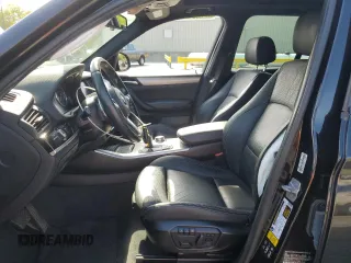 2017 BMW X3 xDrive28i z VIN 5UXWX9C30H0W73090, wystawiony jako Copart lot #56329455 z przebiegiem 138 863 mil mil oraz Szkoda całkowita • Salvage title. Historia ofert i sprzedaży dostępna na DreamBid. Obrazek 7.