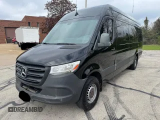2020 Mercedes-Benz Sprinter Cargo Cargo with VIN W1W4EDHY3LT023378, listed as a Copart auction lot 56260055 with 485,694 mi miles and Clean Title. Bid and sale history available at DreamBid. Image 2.