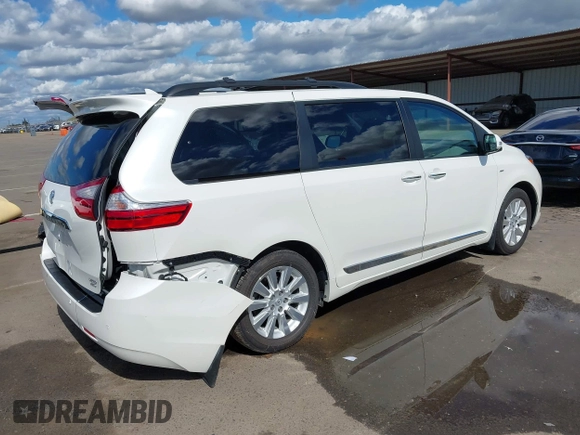2016 Toyota Sienna Ltd with VIN 5TDDK3DC3GS144473, listed as a IAAI auction lot 41681218 with 32,080 mi miles. Bid and sale history available at carsss.com. Image 4.